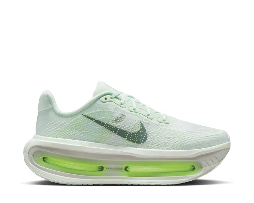 Nike Vomero Premium HQ2050-300
