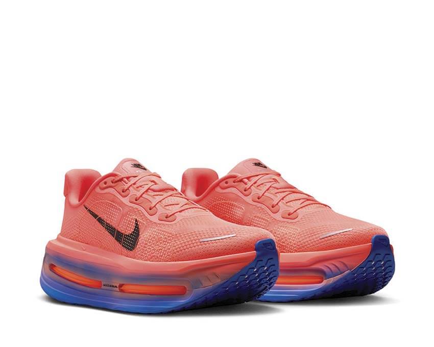 Nike Vomero Premium "Atomic Pink" - chaussures de running homme - vue arrière