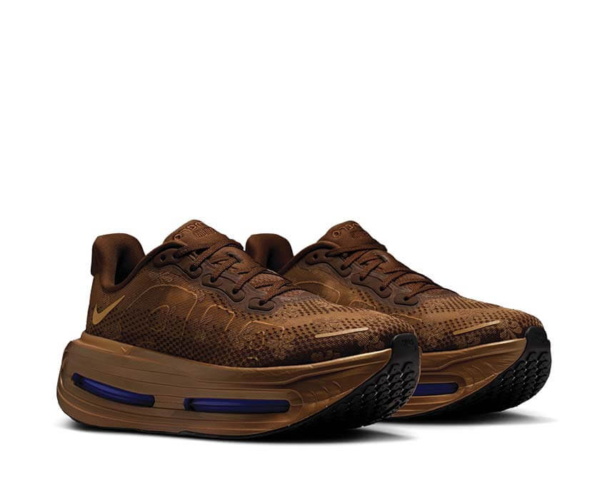 Nike Vomero Premium IQ0028-200