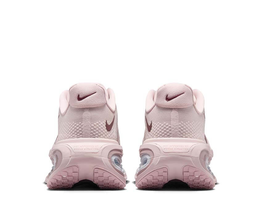 Nike Vomero Premium W HM5973-607