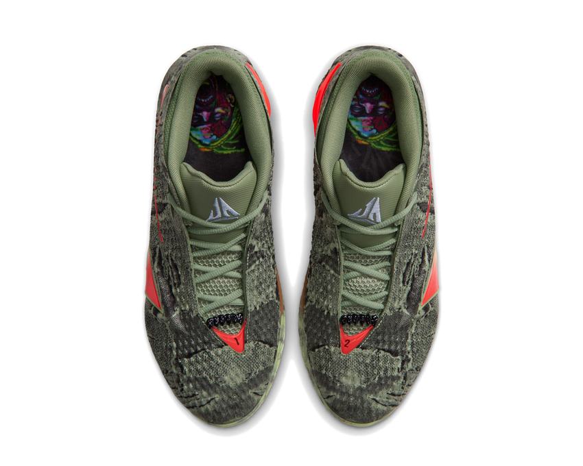 Nike 4 Halloween "Zombie"