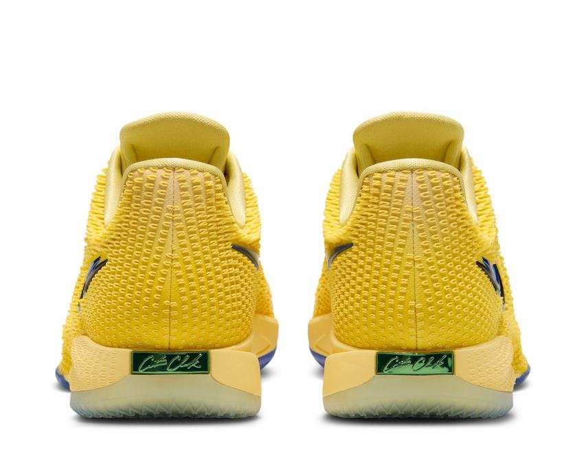Nike Caitlin 1 "Warning Code" - chaussures de basket homme - vue 4