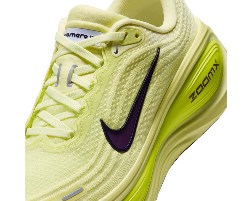 Nike Vomero Plus W "Fennel"