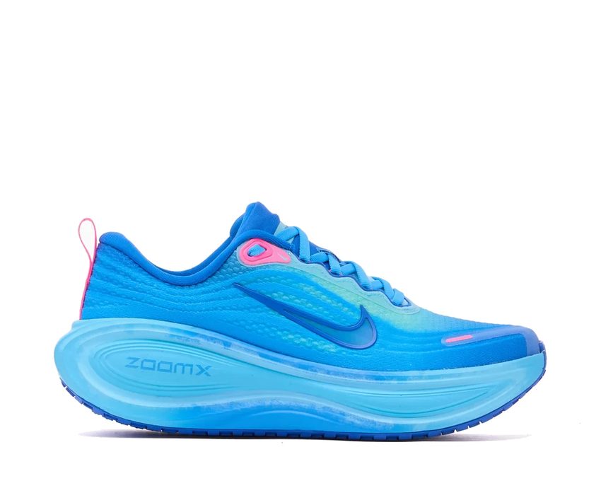 Nike Vomero Plus "Blue Glow"