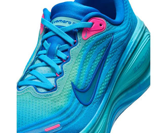 Nike Vomero Plus "Blue Glow"