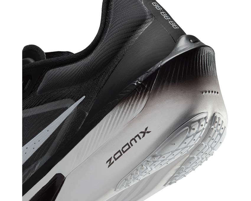 Nike Zoom Fly 6 