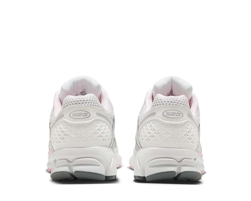  Nike Zoom Vomero 5 W FN3695-001
