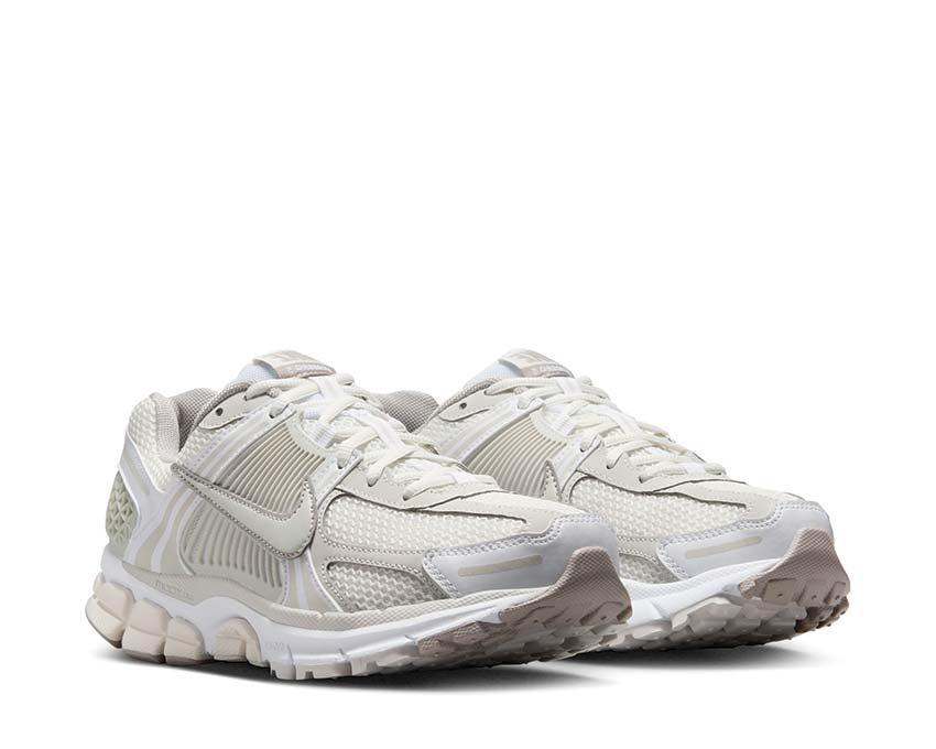 Nike Zoom Vomero 5 W White/Light Bone-Phantom-College Grey-Black FJ2028-107