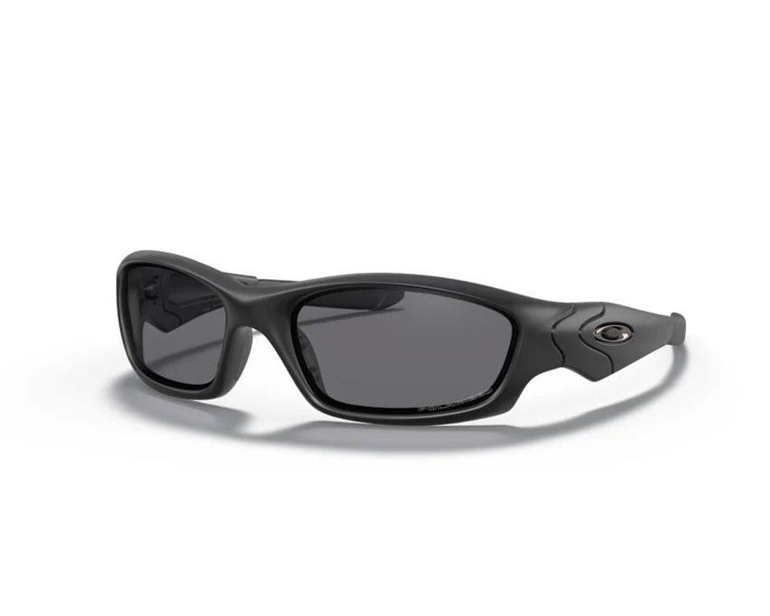 Oakley Straight Jacket