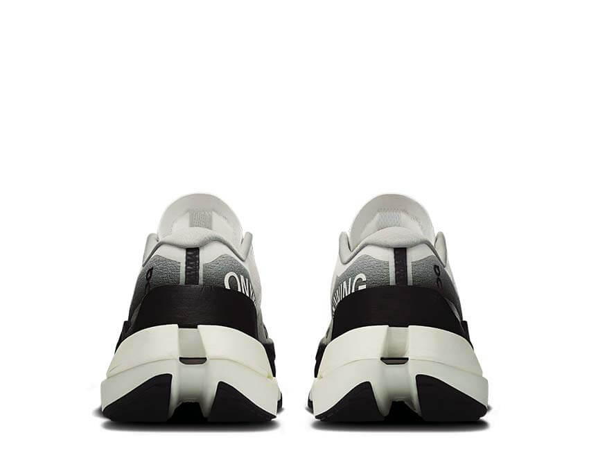 On Cloudboom Max 1 W 3WF30180462