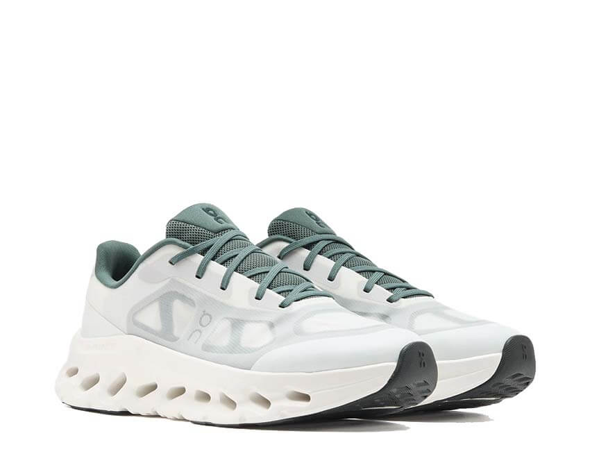 On Cloudtilt Remix 3MG10273686