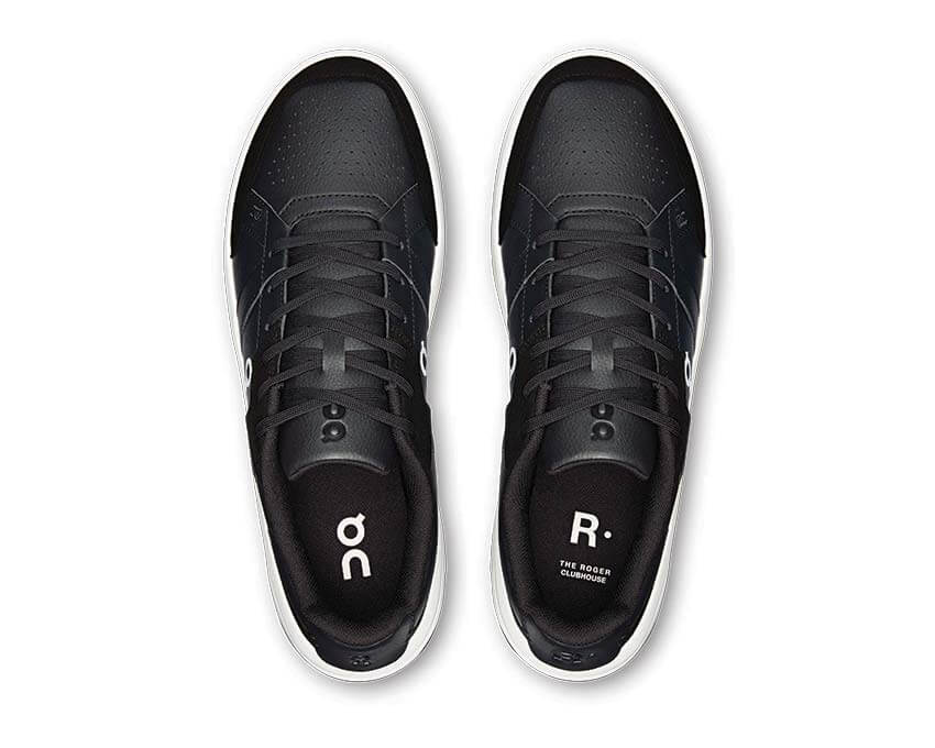  On THE ROGER Clubhouse