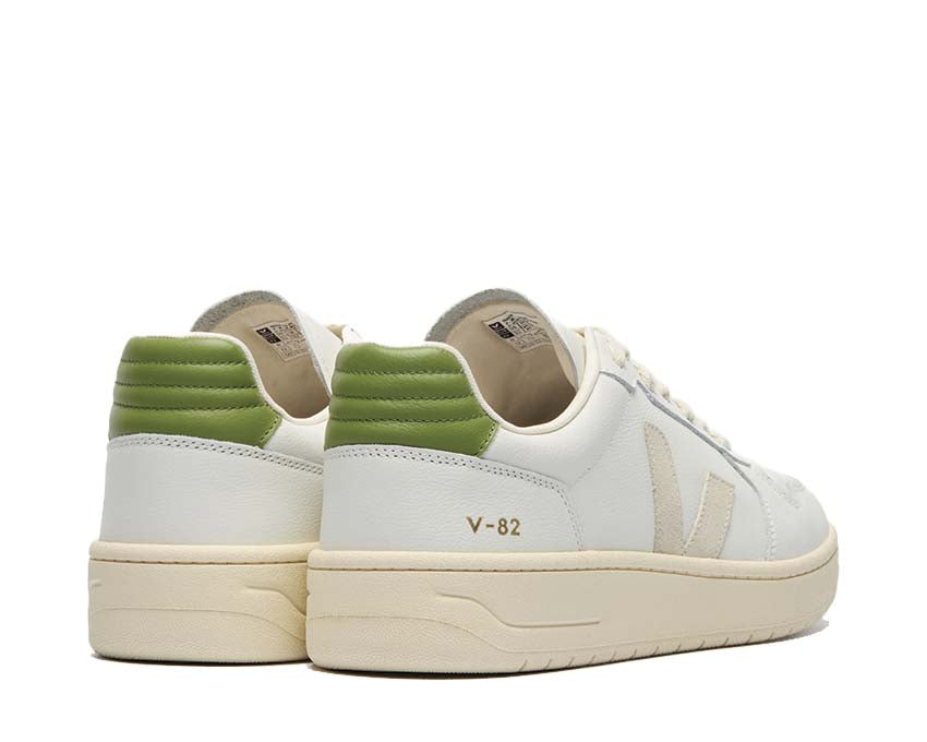 ねね　vクリーム2個 Veja V-82 II Grained Leather White | NOIRFONCE
