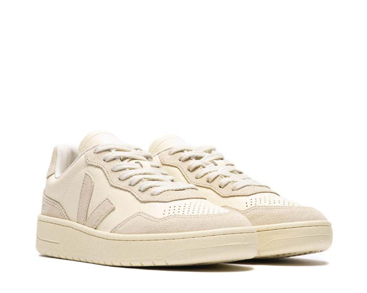 Veja V-90 O.T. Leather Cashew / Oat VD2003892A