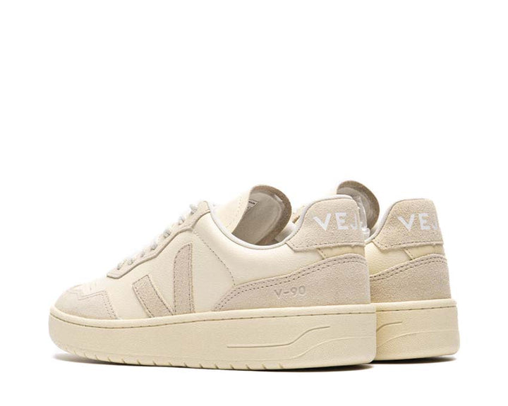 Veja V-90 O.T. Leather Cashew / Oat VD2003892A