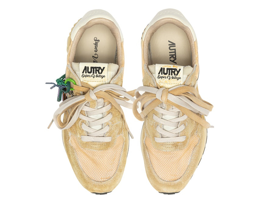 Autry Reelwind Super Vintage Low W "Charm Yolk Yellow"