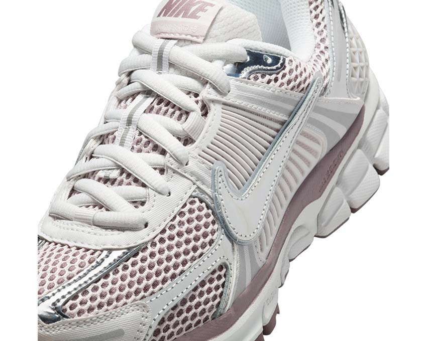 Buy Nike Zoom Vomero 5 W 