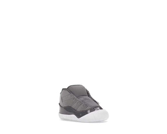Jordan 11 Baby PS Medium Grey vue latérale — patent leather cuir verni PS