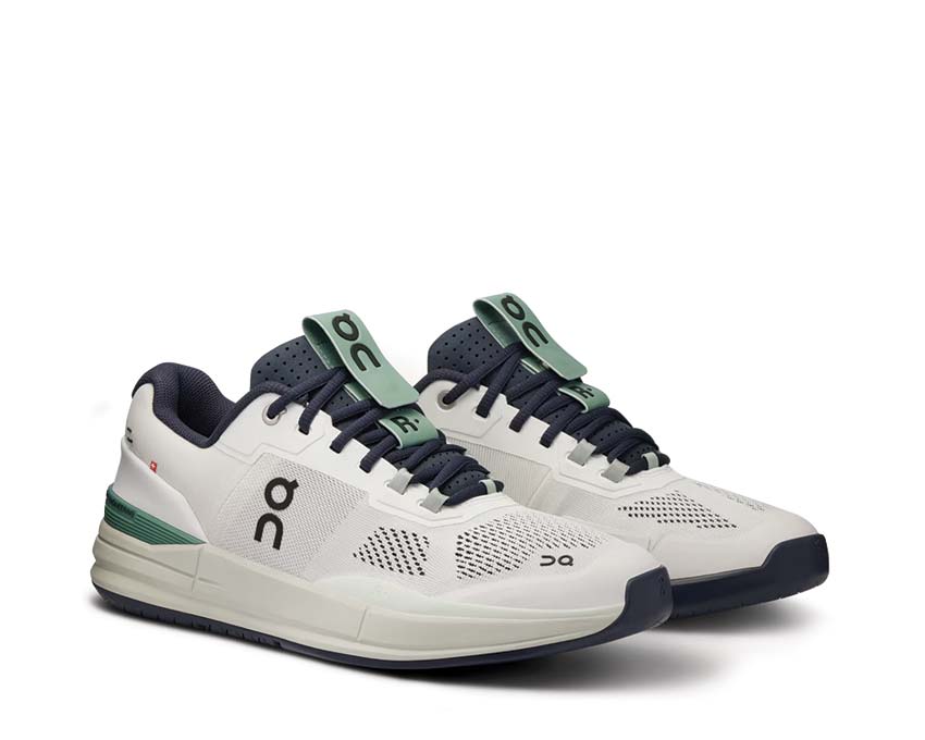 On The Roger Pro White / Aloe 48.97776