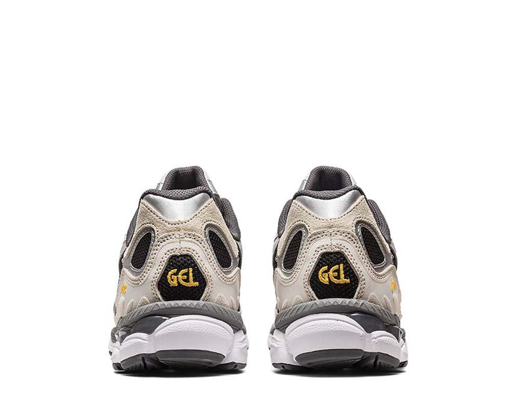 Asics Chaussures Running Gel-Noosa Tri 13 GS Sneaker Freaker x atmos x ASICS GEL-LYTE III Alley Cats 1201A789 001