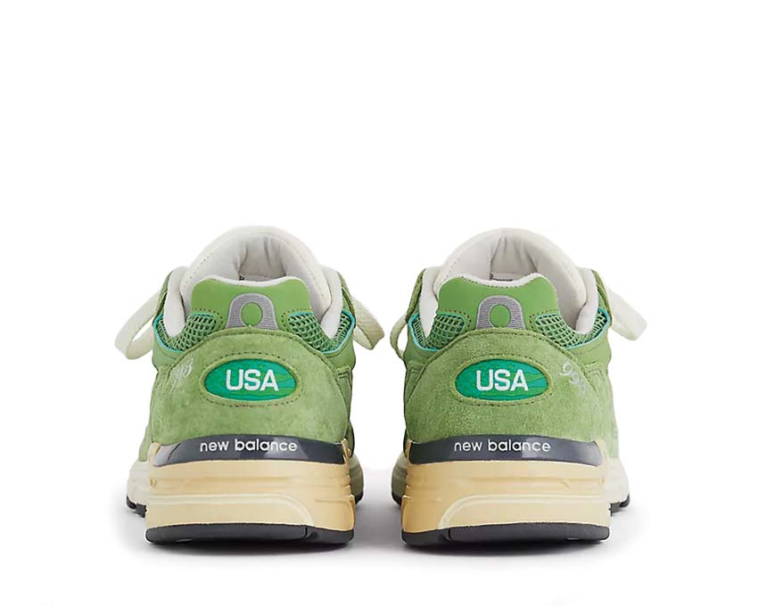 New Balance 993 Made in USA Chive / Sea Salt U993GW 