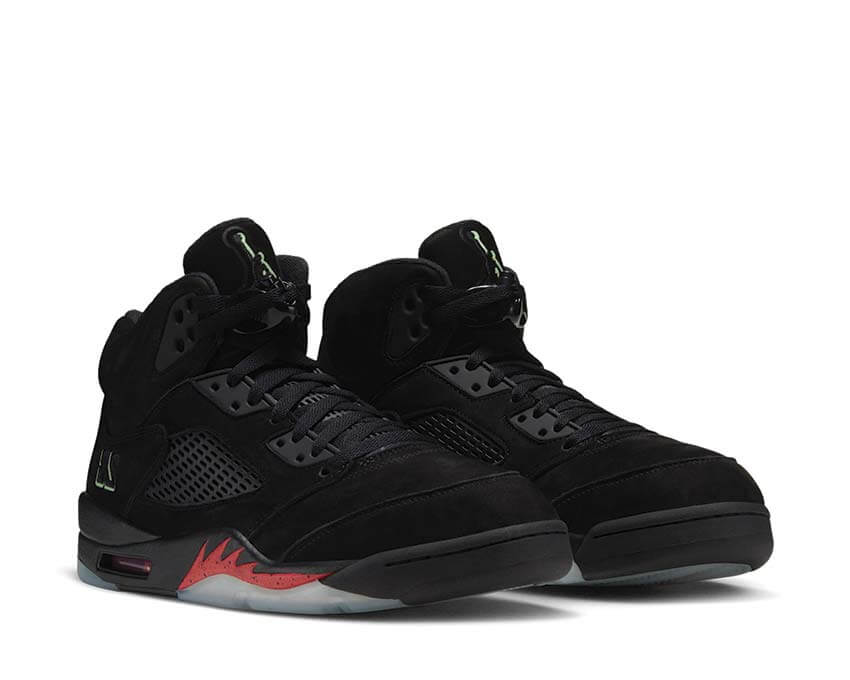 Air Jordan 5 Retro OG "Halloween"