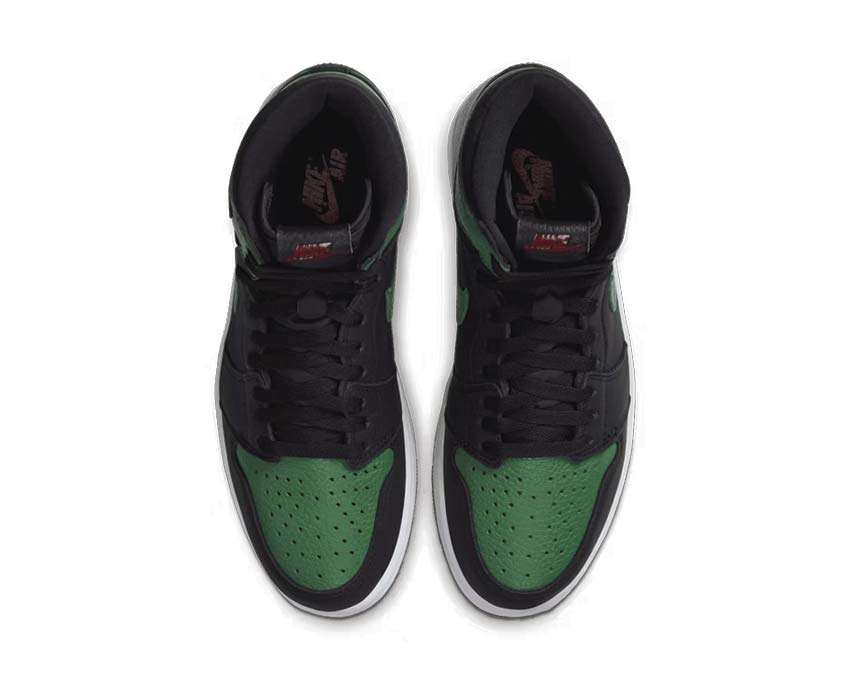 Air Jordan 1 Retro High OG "Pine Green"