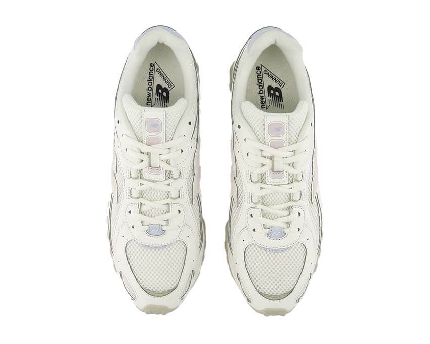 Baskets New Balance 204L Sea Salt Femme | NOIRFONCE