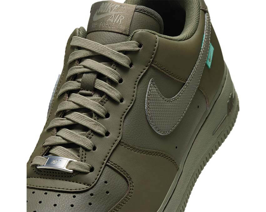 Nike Air Force 1 '07 Tech Ess "Tarp Green/Light Army" - sneakers homme - vue 2