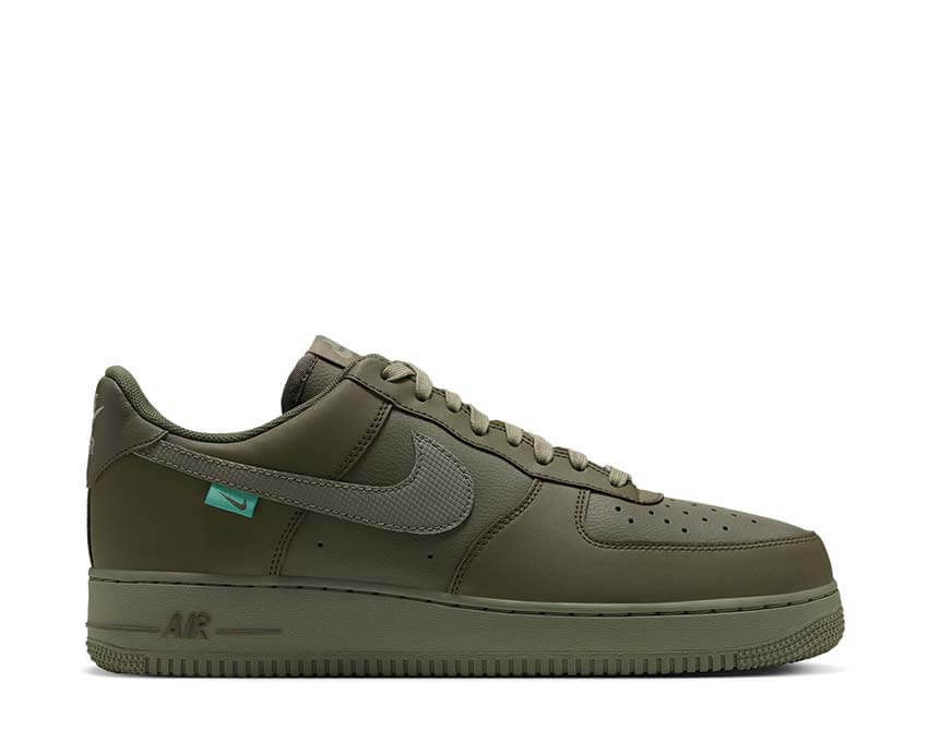 Nike Air Force 1 '07 Tech Ess "Tarp Green/Light Army" - sneakers homme