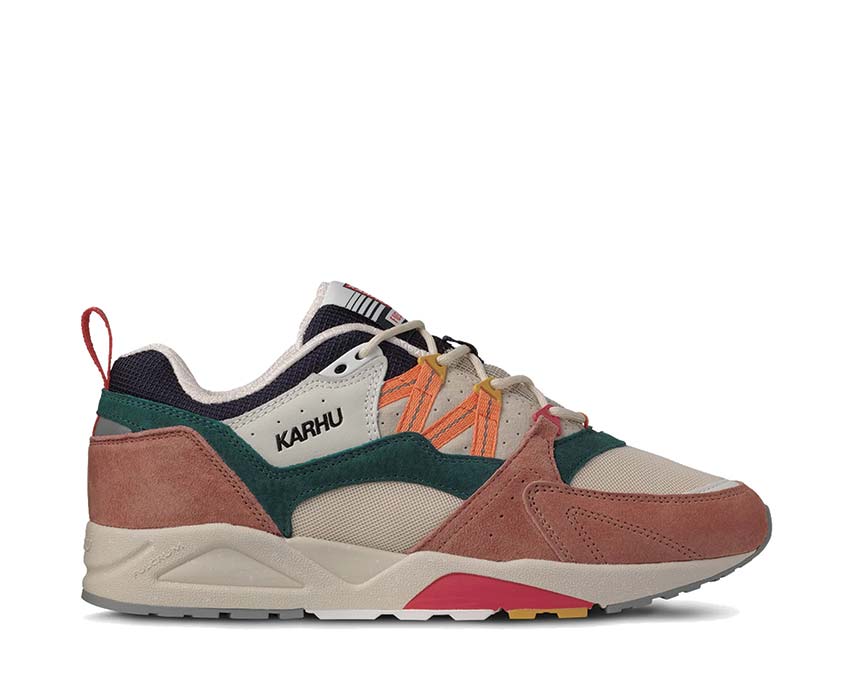 Karhu Fusion 2.0 Our team will be pleased to attend you from Monday to Friday 9.00 - 17.00 F804168
