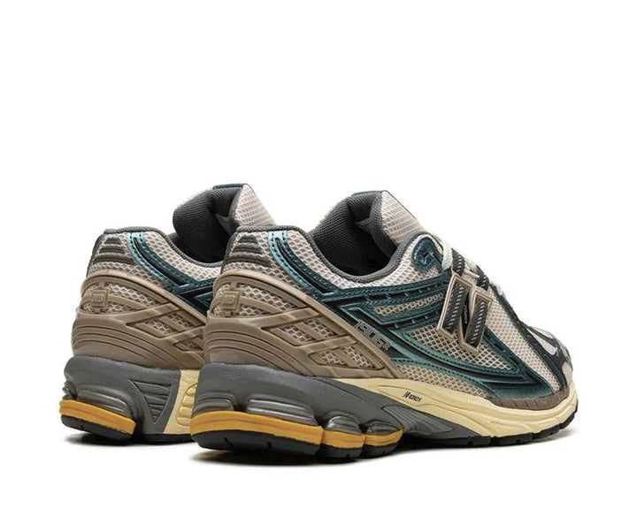 New Balance M990 BL2 GY2 NB2 ￥31R Features New balance 997H Wide Trainers M1906RRC
