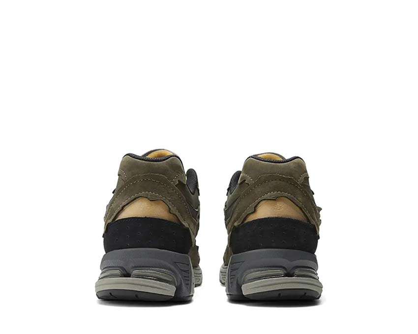 New Balance 2002R Protection Pack Dark Moss Trainers | NOIRFONCE