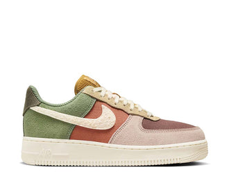 Nike Air Force 1 '07 LX W Oil Green Pale Ivory — sneakers cuir femme