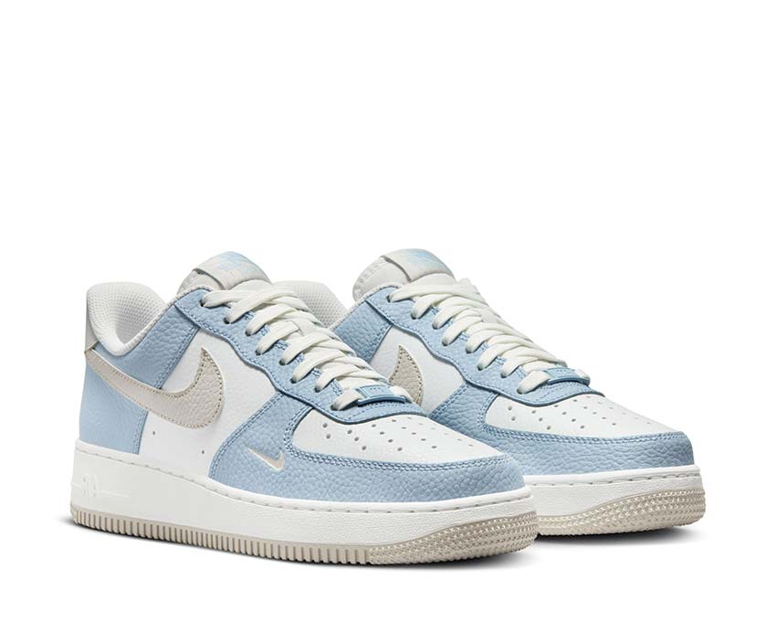 Nike Air Force 1 '07 W LT Armory Blue / Light Bone HF0022-400