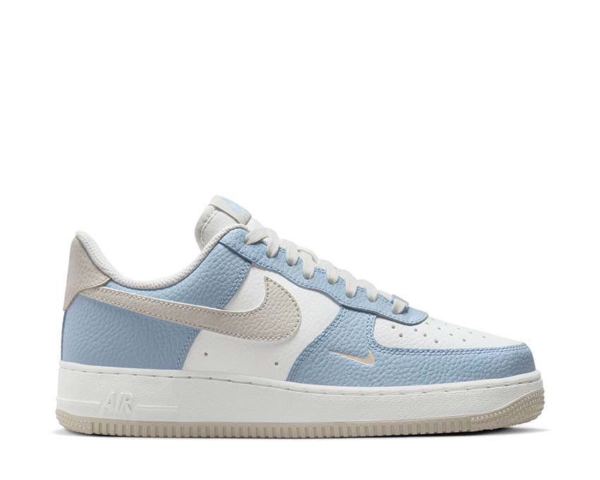 Nike Air Force 1 '07 W LT Armory Blue / Light Bone HF0022-400