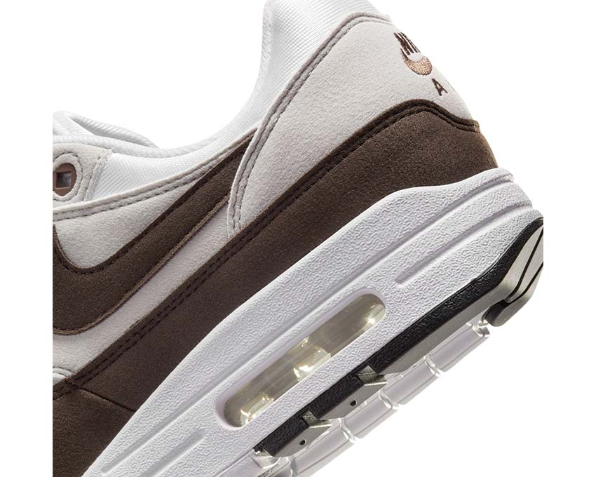 Nike Air Jordan Low SE Gr Acheter Nike Air Max 90 SE Sail