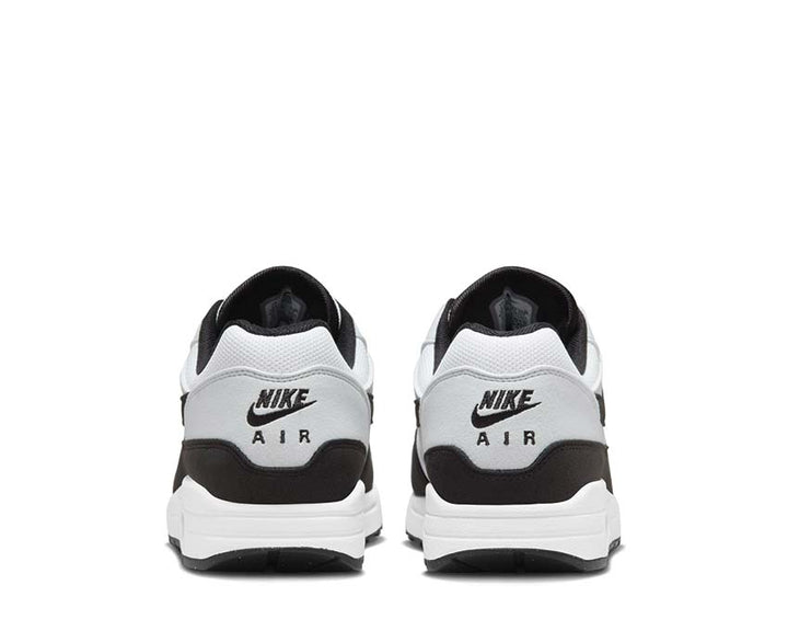 Nike Nike Air Max Motion 2 Black White Nike Men S Air Max Pre Day Chlorophyll Nwob Dc5330-300 FD9082-107