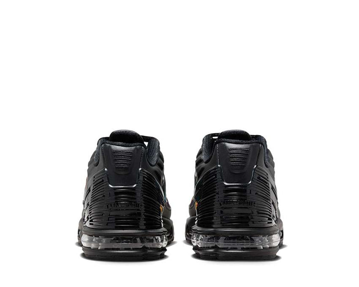 La collection x Nike The Ten mise en vente aux enchères Black FD0671-001