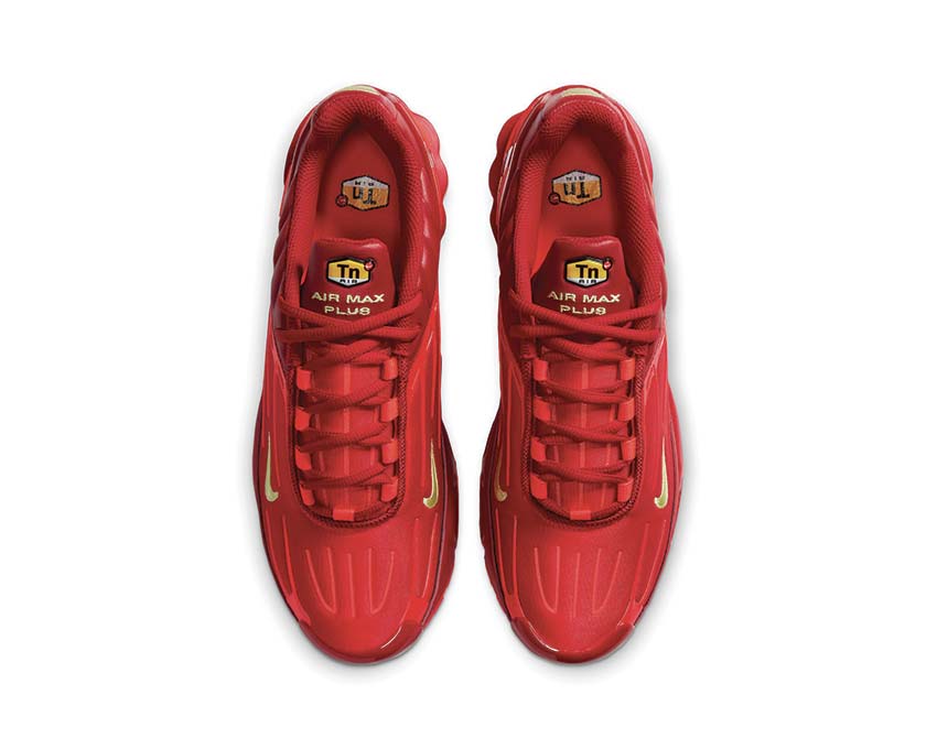 gold and red tns