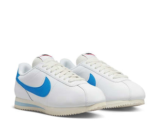 Nike Cortez White vue latérale — tige cuir nylon University Blue classique