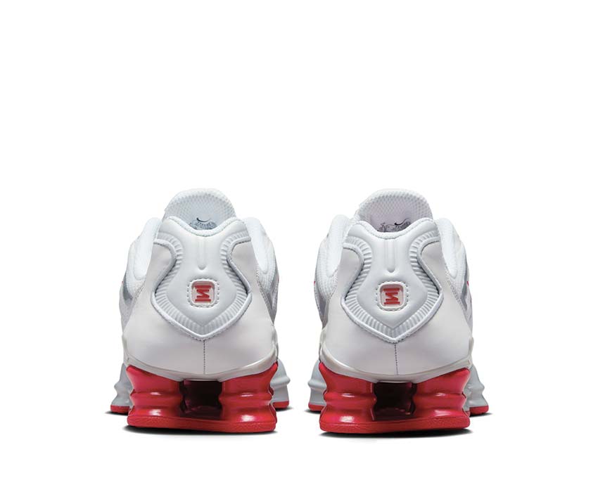 靴 Nike Shox TL FZ4344-001 Nike Shox TL Platinum Tint Gym Red White Silver