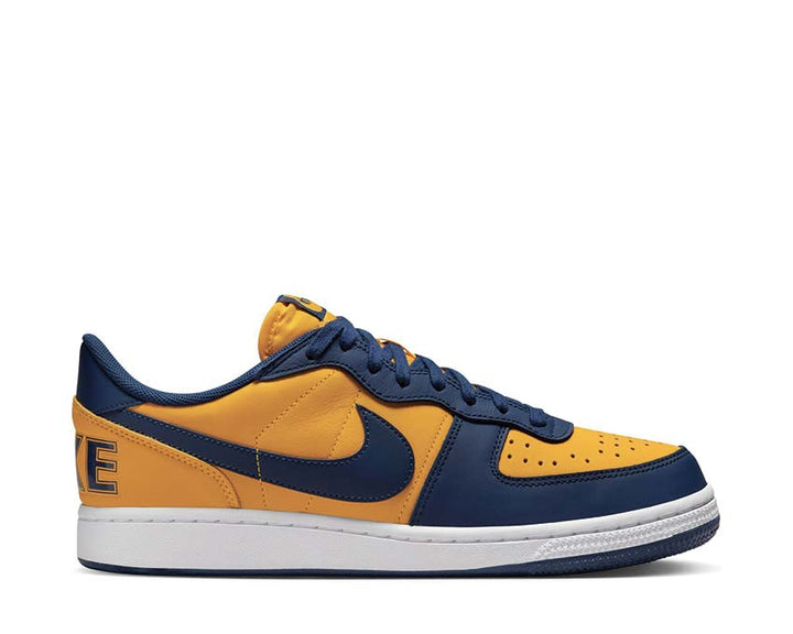 Nike Nike Just Brought Back This Classic Shoe From University Gold / Navy - White FJ4206-700