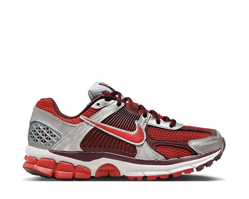 Nike Vomero 5 W Mystic Red / Mystic Red - Metallic Platinum FN7778-600