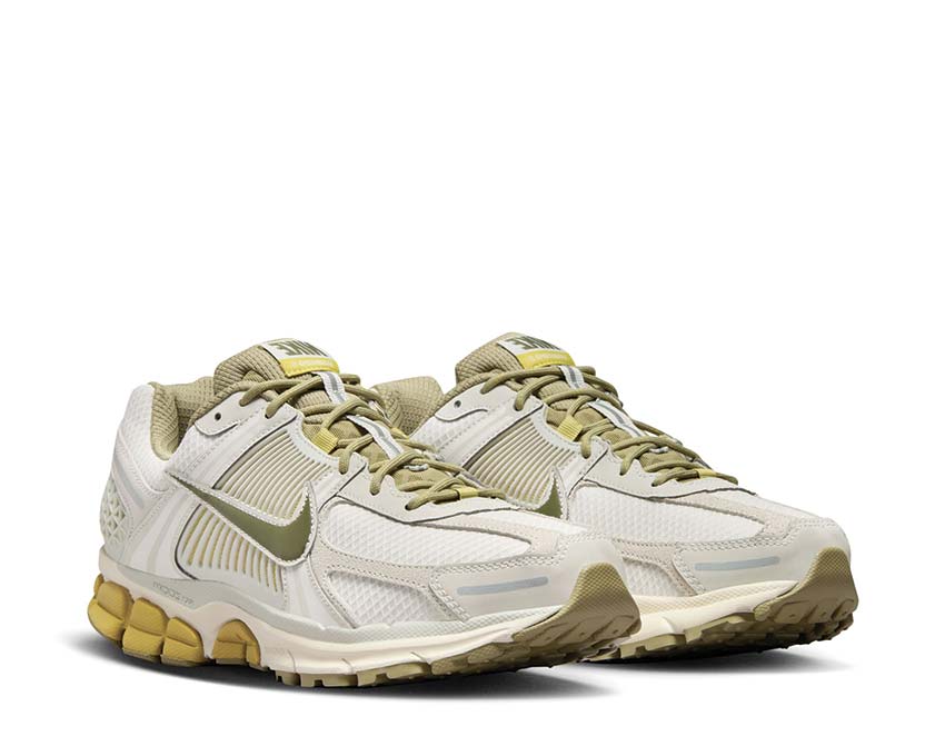 Buy Nike Zoom Vomero FV0397-001 NOIRFONCE