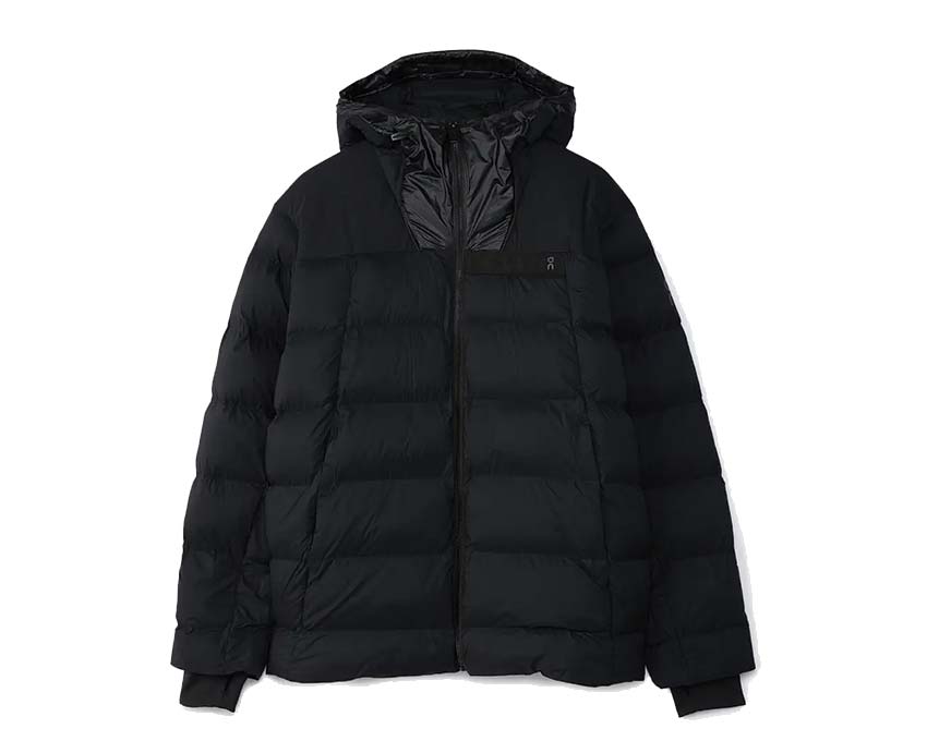 On Running Challenger Jacket Black 1MD30120553