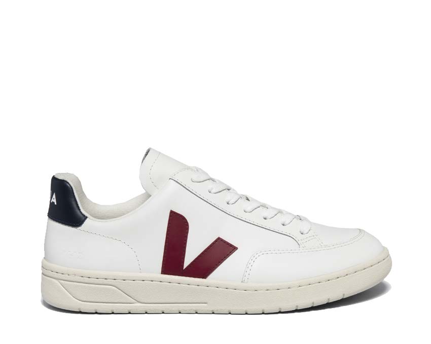 VEJA nautico Nova Sneaker mit Logo Weiß Extra White / Marsala - Nautico XD0201955A