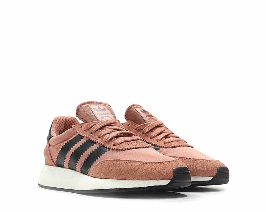 Adidas iniki sale tan