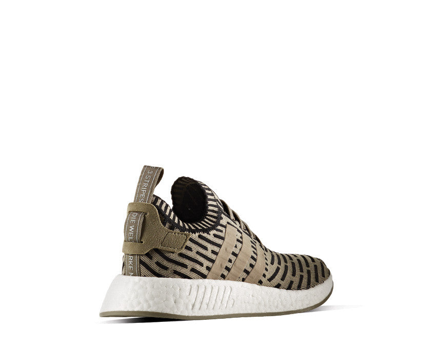 Nmd r2 hotsell