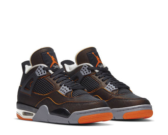 Jordan Air Jordan 4 Retro SE W Starfish Sail Black Starfish LT Smoke Grey vista laterale — pelle crema grigio fumo